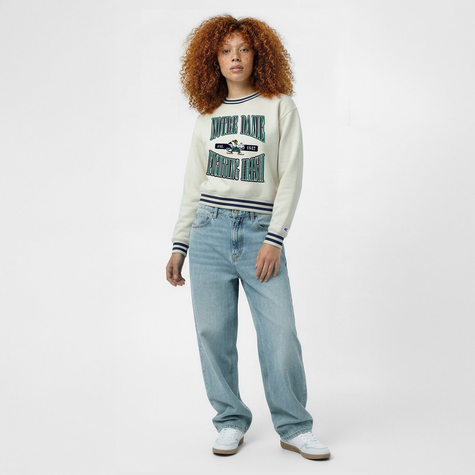 Sweat-shirt à col rond en maille côtelée inversée Champion White Notre Dame Fighting Irish pour femmes
